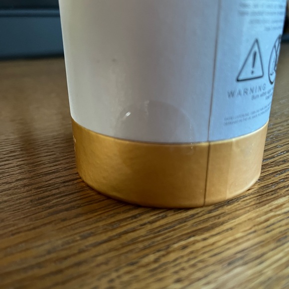 Katie Loxton Brand New Candle in sealed box - Picture 3 of 6